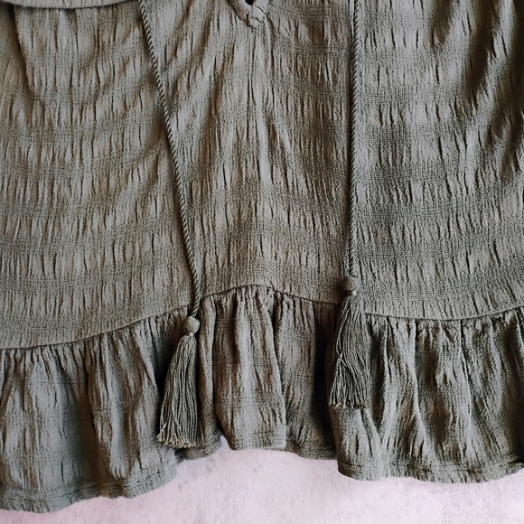 Express Milkmaid Top Womens XS Olive Green Babydoll Peasant Bohemian Ruffles - Picture 5 of 8
